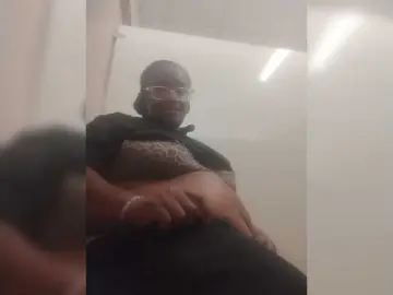 Quaylababe1  live sex cam