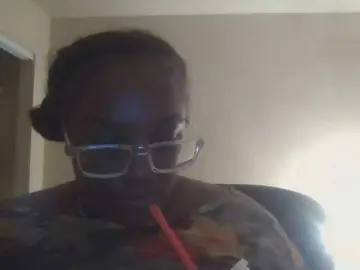 Quaylababe1  live sex cam