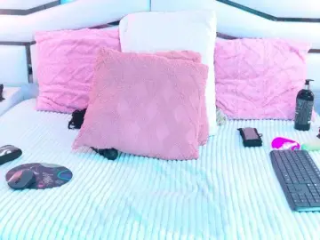 SabrinnaTaylor  live sex cam