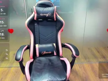 SarahStone  live sex cam