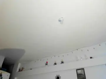 SinthiaCollin  live sex cam