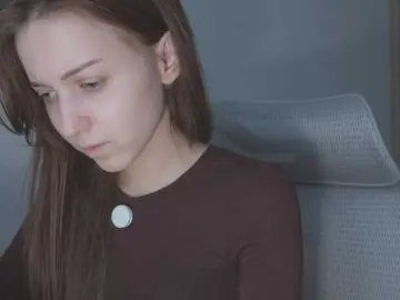 Monnymoonn  live sex cam