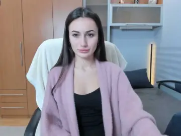 MiraaKiss  live sex cam