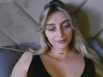StellaSweet  live sex cam