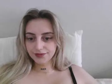 StellaSweet  live sex cam