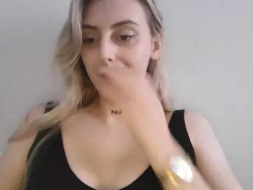 StellaSweet  live sex cam