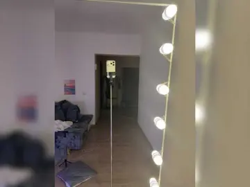 SweetMi333  live sex cam