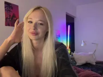 SweetMi333  live sex cam