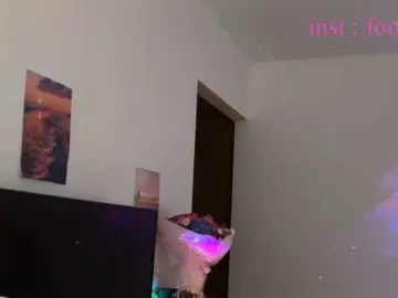 SweetMi333  live sex cam