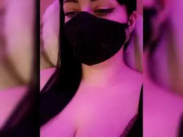 YennSI  live sex cam
