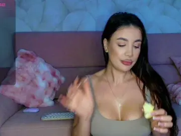 BambiDoll  live sex cam