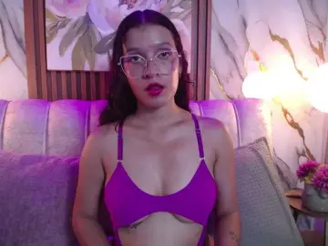 GagingBriana  live sex cam