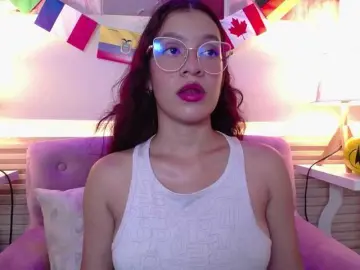GagingBriana  live sex cam