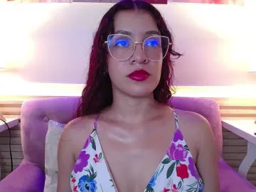 GagingBriana  live sex cam