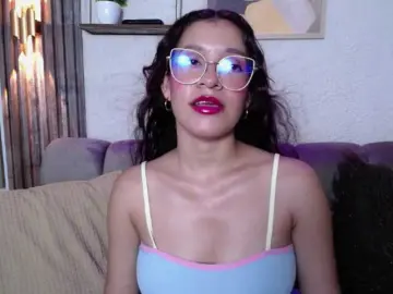 GagingBriana  live sex cam