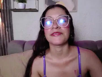 GagingBriana  live sex cam