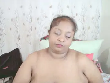Indiantasha  live sex cam