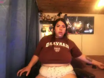 Karlathompson  live sex cam