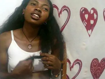 Santatriniaina  live sex cam