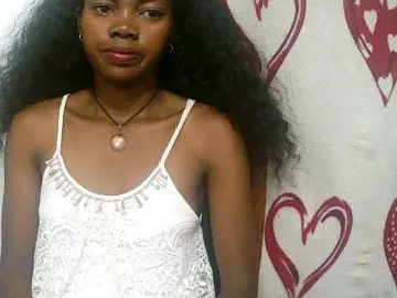 Santatriniaina  live sex cam