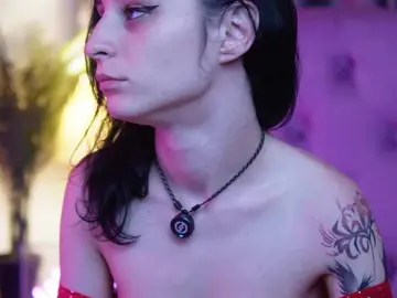 SaraiAngel  live sex cam