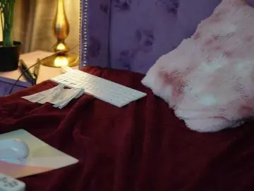 SaraiAngel  live sex cam