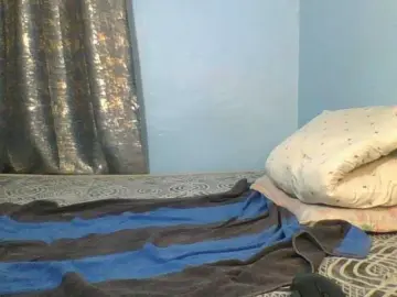 Silentqueen93  live sex cam