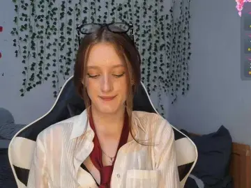 VikkiShon  live sex cam