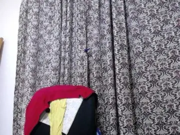 Tetedange  live sex cam