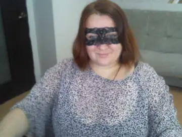 AgilaMipo  live sex cam