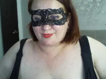 AgilaMipo  live sex cam