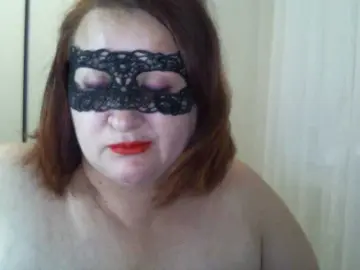 AgilaMipo  live sex cam