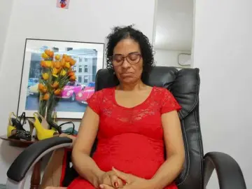 Aries-Mature  live sex cam