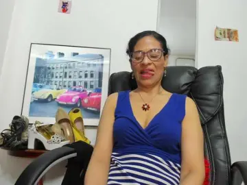 Aries-Mature  live sex cam