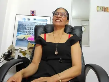 Aries-Mature  live sex cam