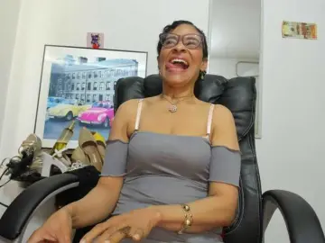 Aries-Mature  live sex cam