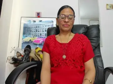 Aries-Mature  live sex cam