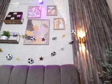 Bootyvero  live sex cam