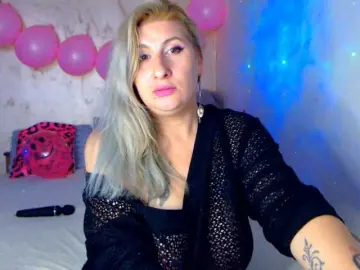 LilithGreen  live sex cam