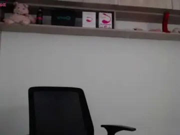 Mara-  live sex cam