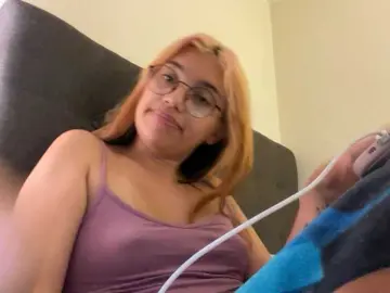 Milliexblu  live sex cam