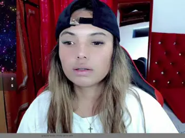 Vale-Magics  live sex cam