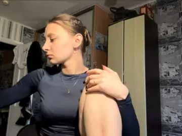 Enchanty-shawty  live sex cam