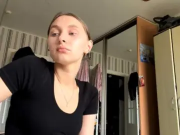 Enchanty-shawty  live sex cam