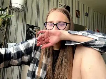 Enchanty-shawty  live sex cam