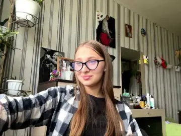 Enchanty-shawty  live sex cam