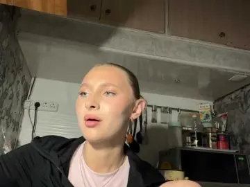 Enchanty-shawty  live sex cam