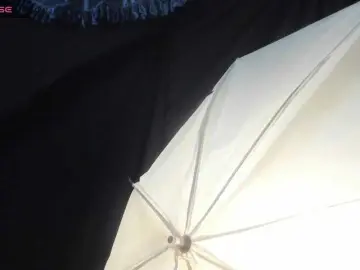 LatinaStepStar  live sex cam