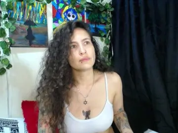 Leyla-hot  live sex cam