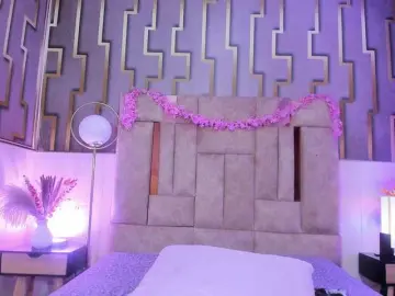 Luna-maisonn  live sex cam